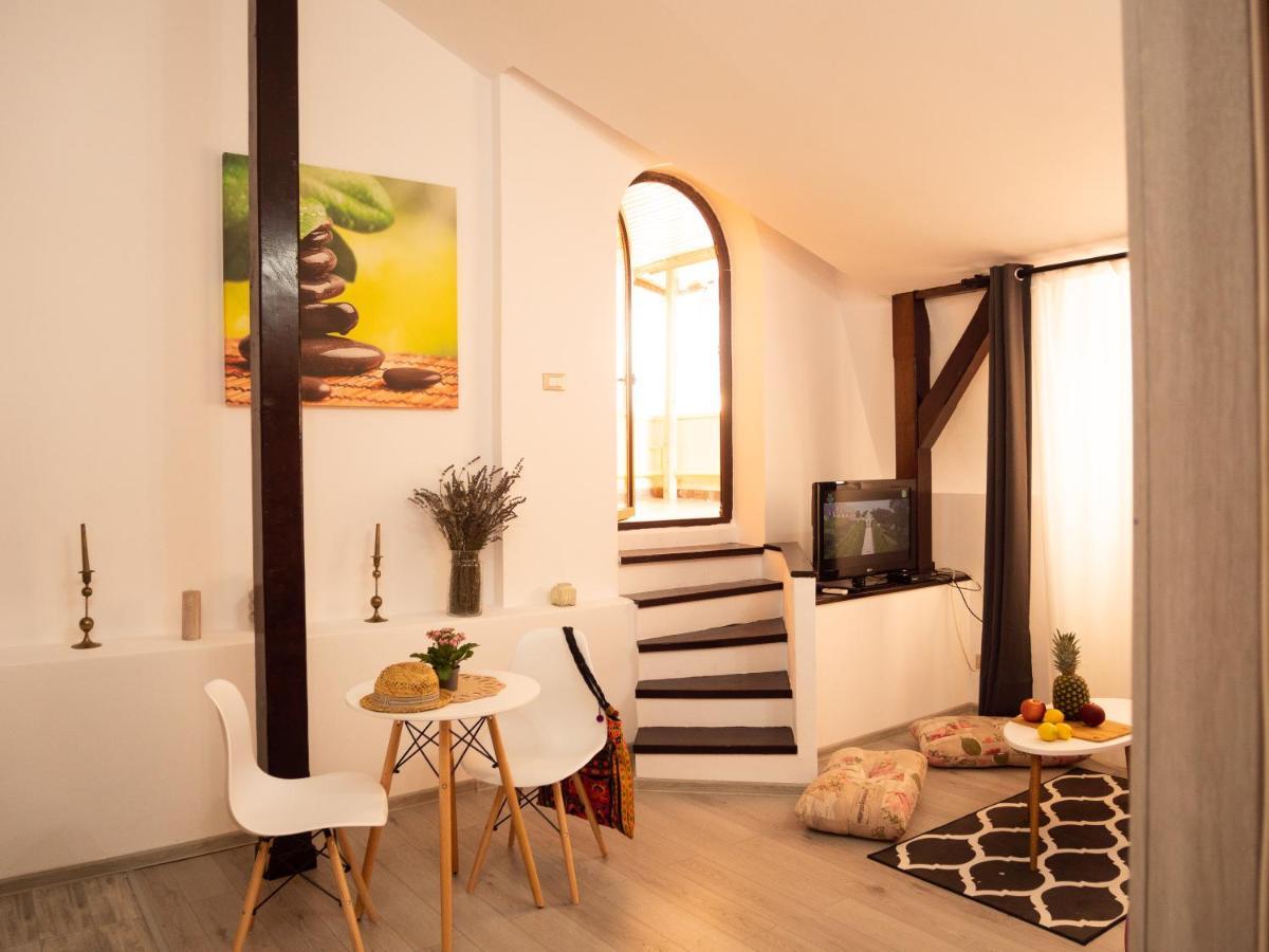 One Love Terrace Apartment Bucarest Exterior foto