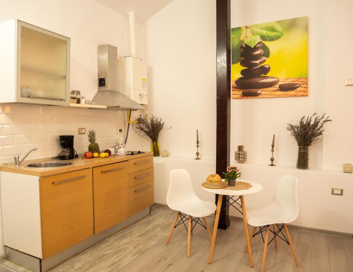One Love Terrace Apartment Bucarest Exterior foto